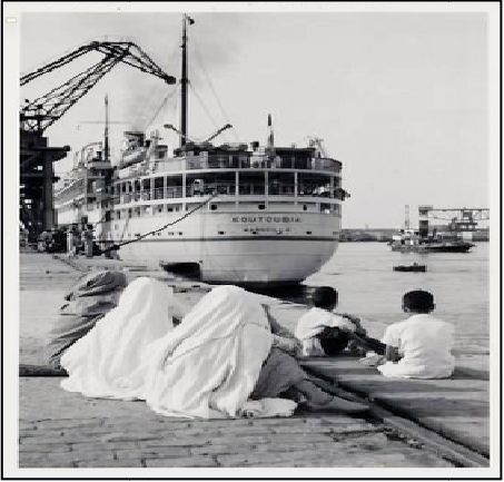 paquebot koutoubia a quai casablanca en 1950